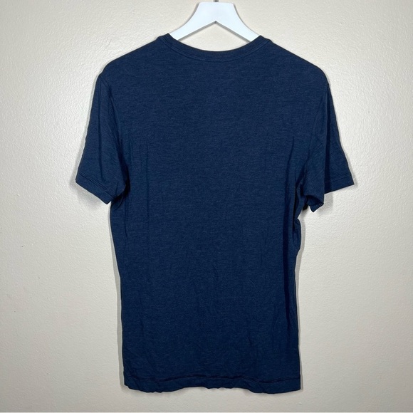 Lululemon Mens Blue Short Sleeve Workout Tee - Picture 5 of 6
